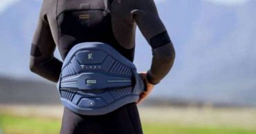 GUIDE COMPLET : CHOISIR SON HARNAIS DE KITESURF 